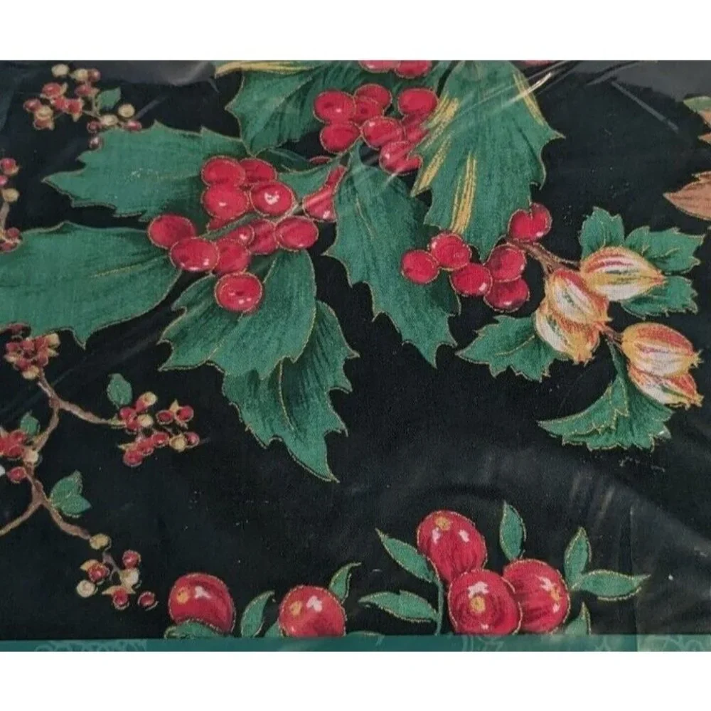 NOS Dayton Hudson Christmas Tablecloth Poinsettia Vtg 90s Holiday Retro 60 x 84